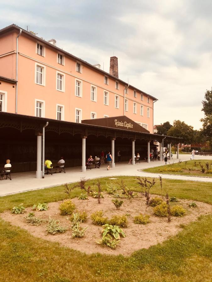 Apartament C18 Jelenia Gora Exterior photo